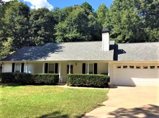 60 Country Woods Dr, Covington, GA 30016