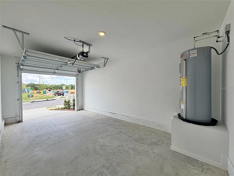842 Lynx St — Photo 33