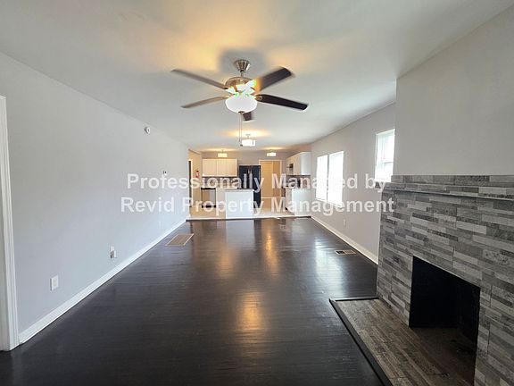 5th image of 1386 Snowden Ave