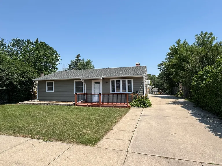 138 E Montana St — Photo 1