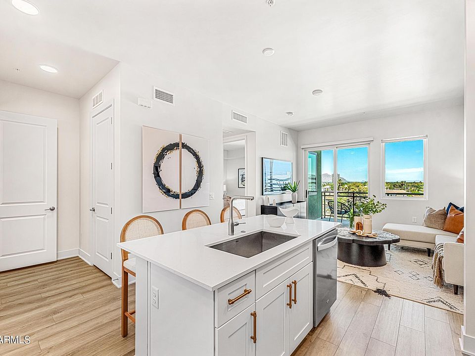 1st image of 3131 N CENTRAL Avenue #4017