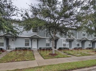 8408 McGirts Village Ln, Jacksonville, FL 32210