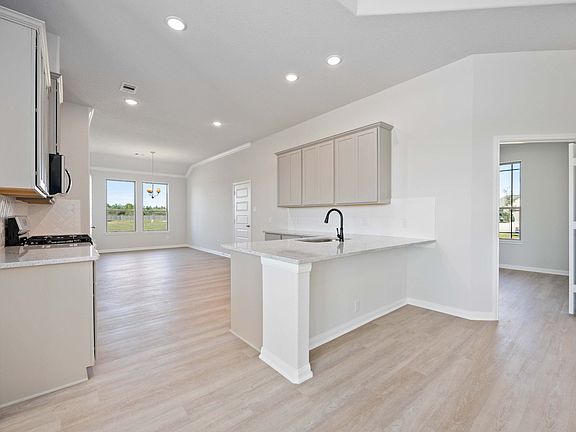 9518 Tree House Ct - Carter - Kitchen