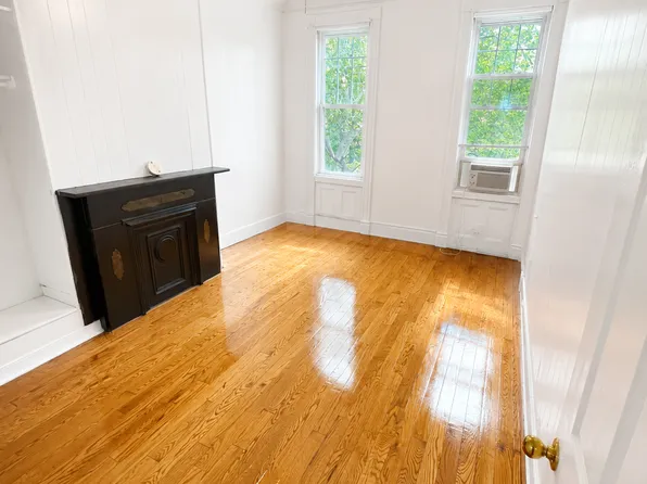 992 Hart Street image 1 of 5