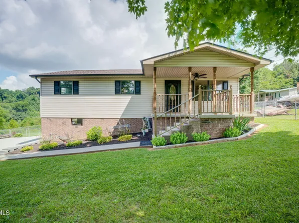 1403 Charity Hill Rd, Elizabethton, TN 37643