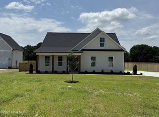 3963 Baileys Crossroads Rd, Benson, NC 27504