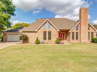 2632 SE Regency Rd, Bartlesville, OK 74006