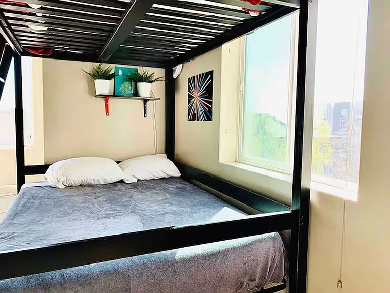 Soleil Apartments — Photo 3