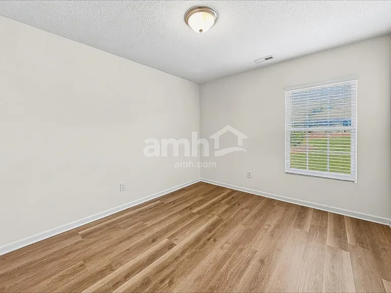 406 Averasboro Dr — Photo 15