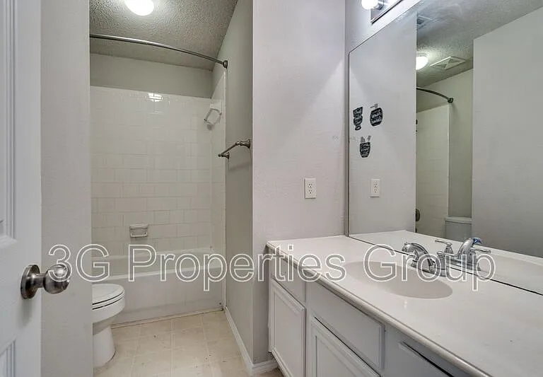 2008 Lamprey Cir — Photo 30
