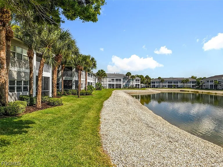 12151 Summergate Cir #R101 — Photo 47
