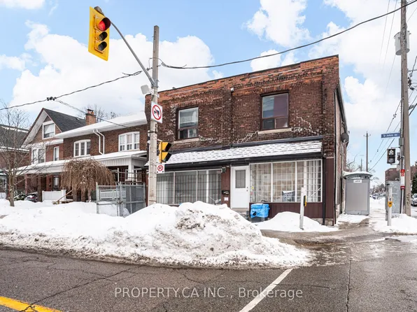 287 Saint Johns Rd, Toronto, ON M6P 1V3