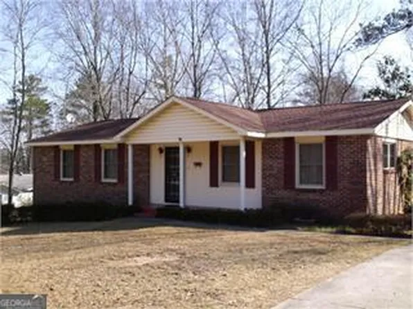 602 Parkman Dr, Manchester, GA 31816