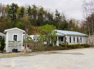1959 Ritter Dr, Daniels, WV 25832