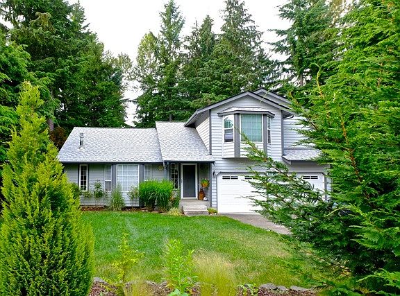 2nd image of 11120 195th Ave E