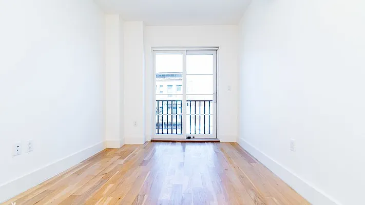 Rented by Nooklyn NYC LLC | media 40