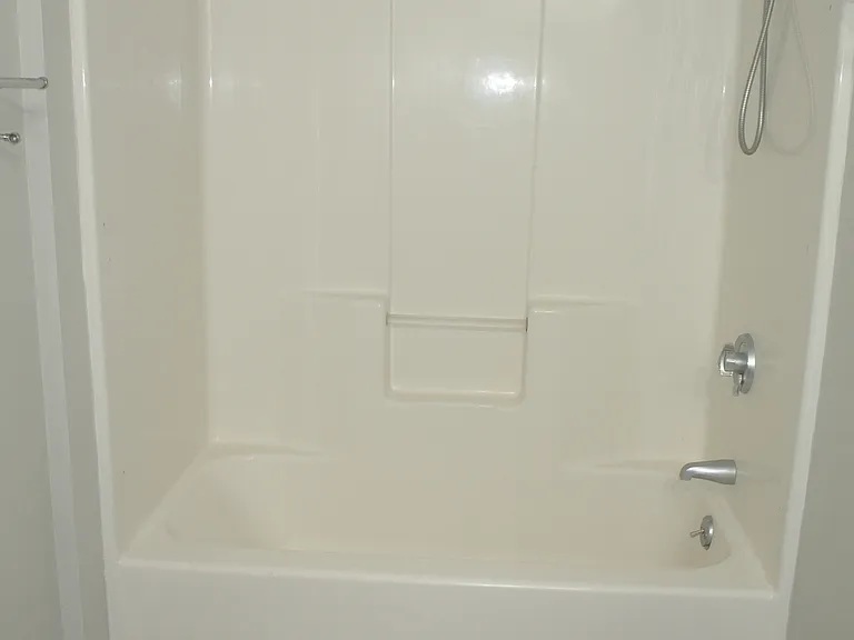 680 Boston Post Rd #26 — Photo 9