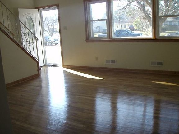 2nd image of 5736 Susquehanna Dr