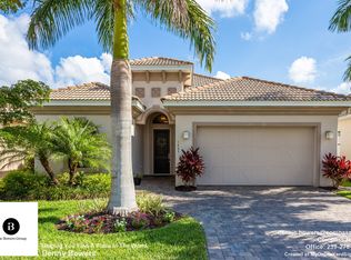 1605 Serrano Cir, Naples, FL 34105