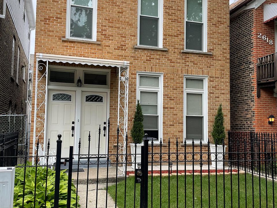 1st image of 2620 W Superior St