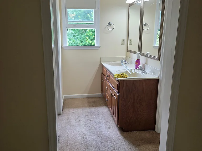 305 Seminole Dr — Photo 11
