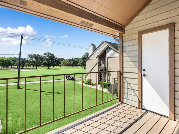 8543 Sands Point Dr, Houston, TX 77036