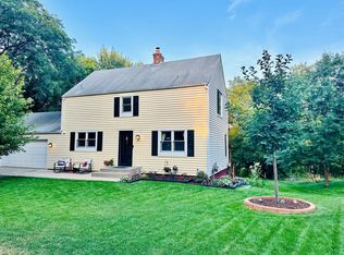 112231 Hutchins Ct, Chaska, MN 55318