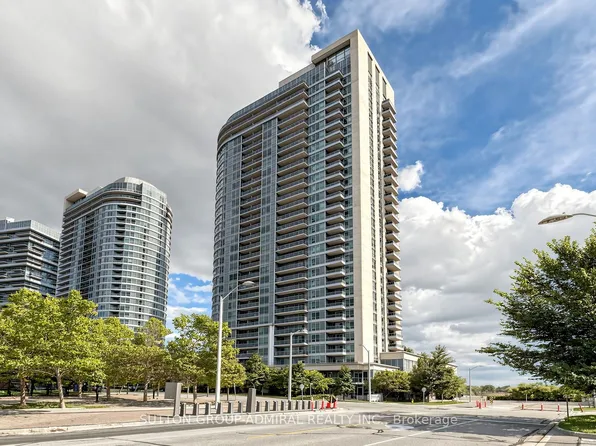 151 Village Green Sq #1005, Toronto, ON M1S 0K5