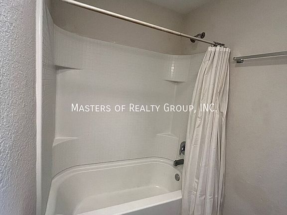3rd image of 9003-9005 N Mendoza Way
