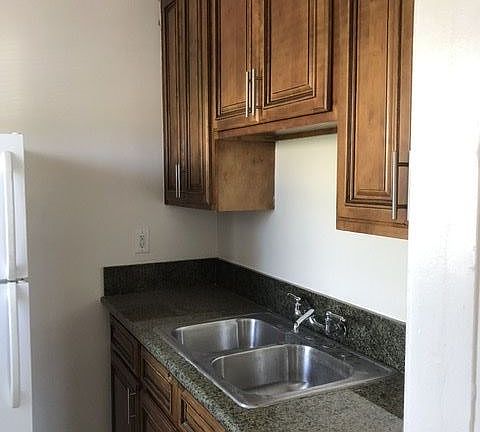 A682C13B-7ABB-4C67-9BDF-4A4ABF3993CB