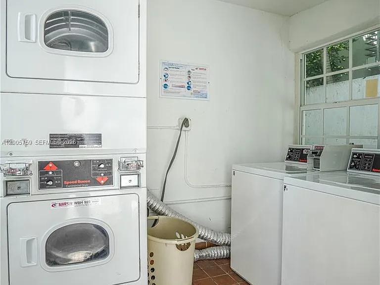 920 Pennsylvania Ave #206 — Photo 10