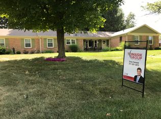 29 Bennett Rd, Carmel, IN 46032