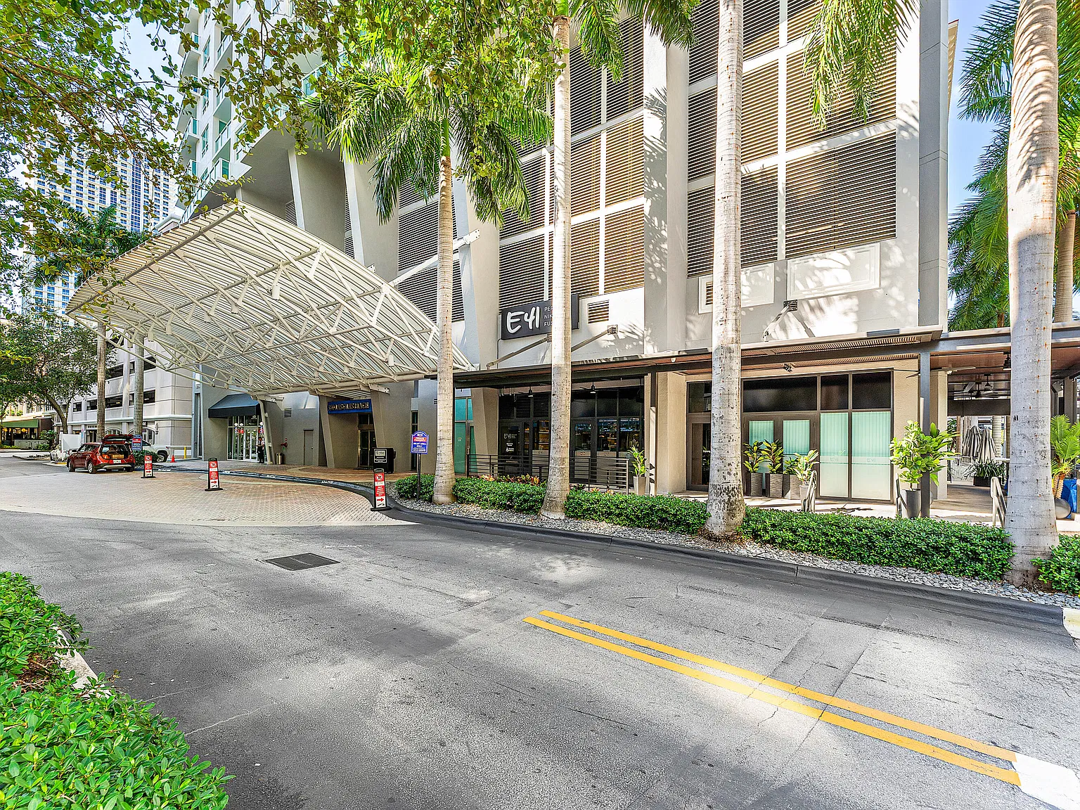 1 bed, 1.0 bath, 847 sqft, $3,650 — Photo 1
