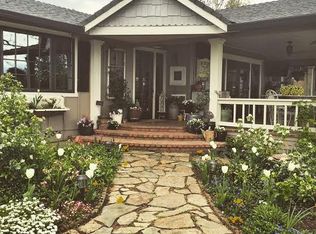 2251 Demaray Dr, Grants Pass, OR 97527