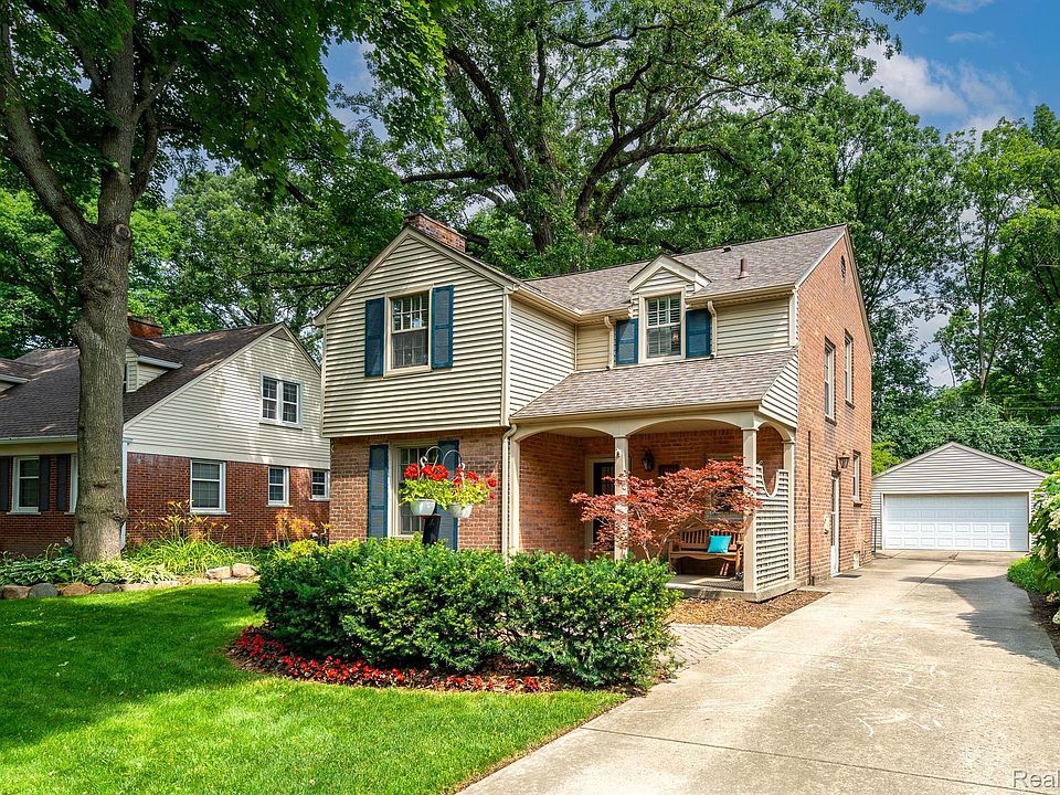 1st image of 12924 Sherwood Dr