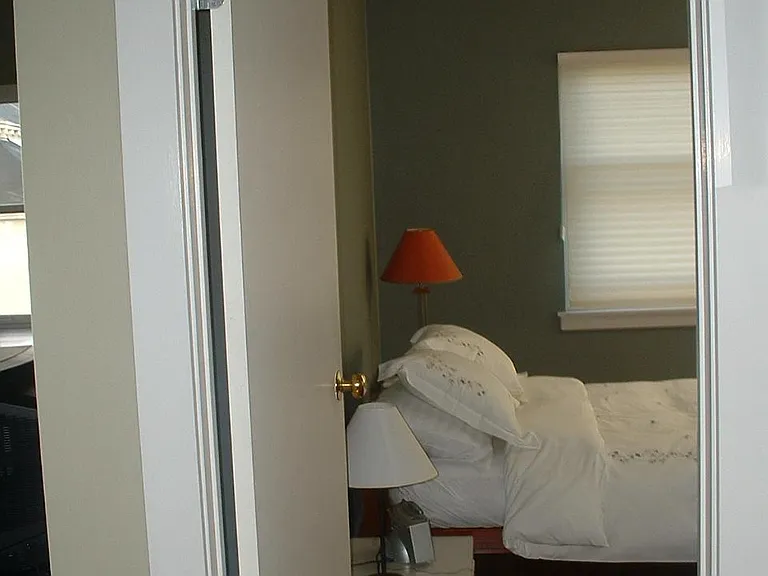 Bedroom with queen-size bed