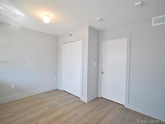 4th image of 1501 Michigan Ave #22