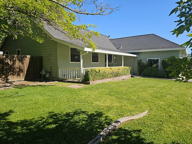 1206 Rincon Meadows Ct — Photo 1