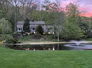 59 Green Hill Rd, Kinnelon Boro, NJ 07405