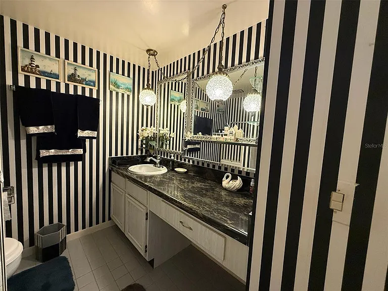 7400 Sun Island Dr #505 — Photo 21