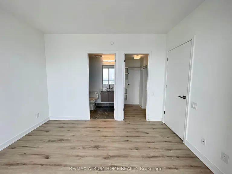 3 Gloucester St #4303 — Photo 18