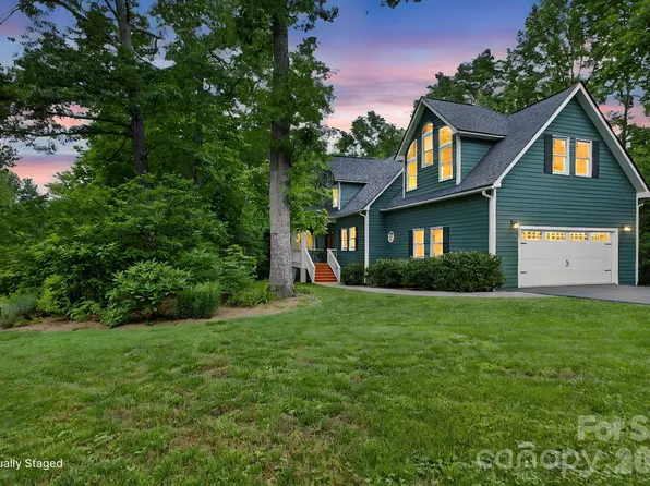 42 Corbran Dr, Fairview, NC 28730