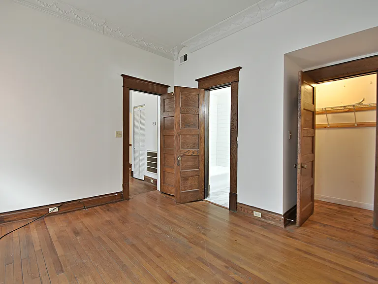 209 W 5th Ave #102 — Photo 11