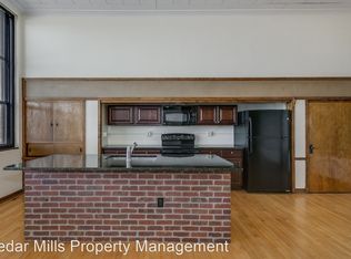 1220 E Kellogg St #202, Wichita, KS 67211