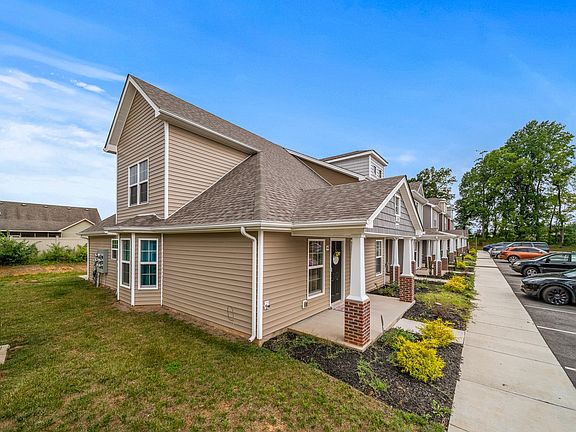 2nd image of 638 Stowe Ct #Kk