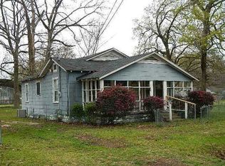 1749 Vivian St, Shreveport, LA 71108