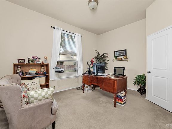 4th image of 1903 Alazan St