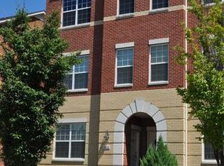 19402 Coppermine Sq, Leesburg, VA 20176