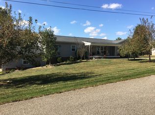 770 Lakewood Dr, Grayson, KY 41143