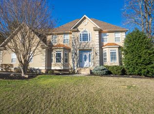 8121 Timberstone Ln, Powell, TN 37849